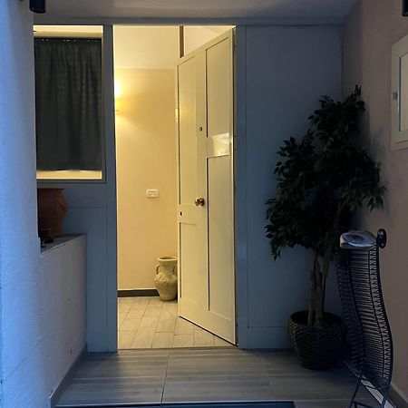 B&B La Dimora Di Nettuno Nápoly Kültér fotó