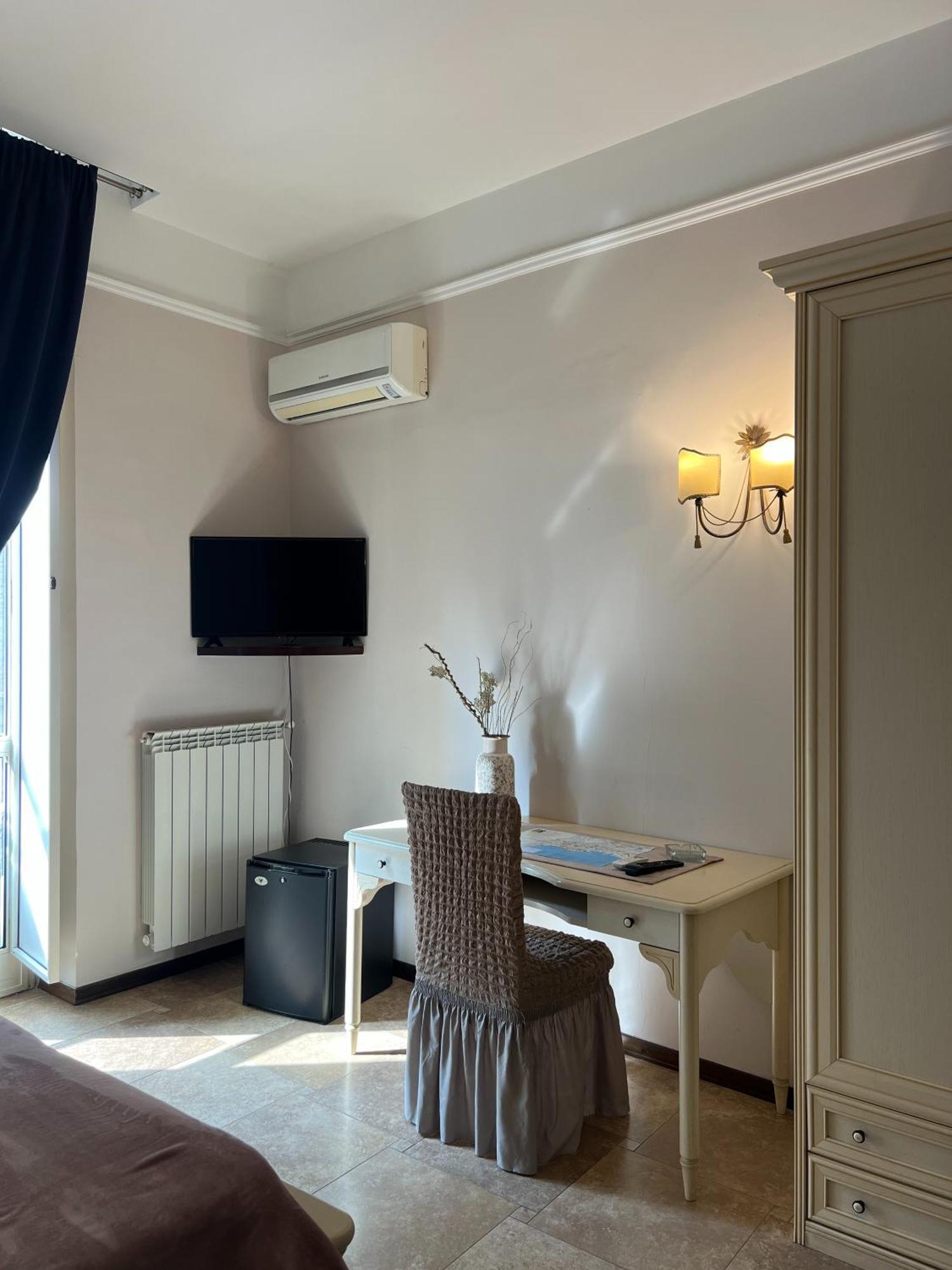 B&B La Dimora Di Nettuno Nápoly Kültér fotó